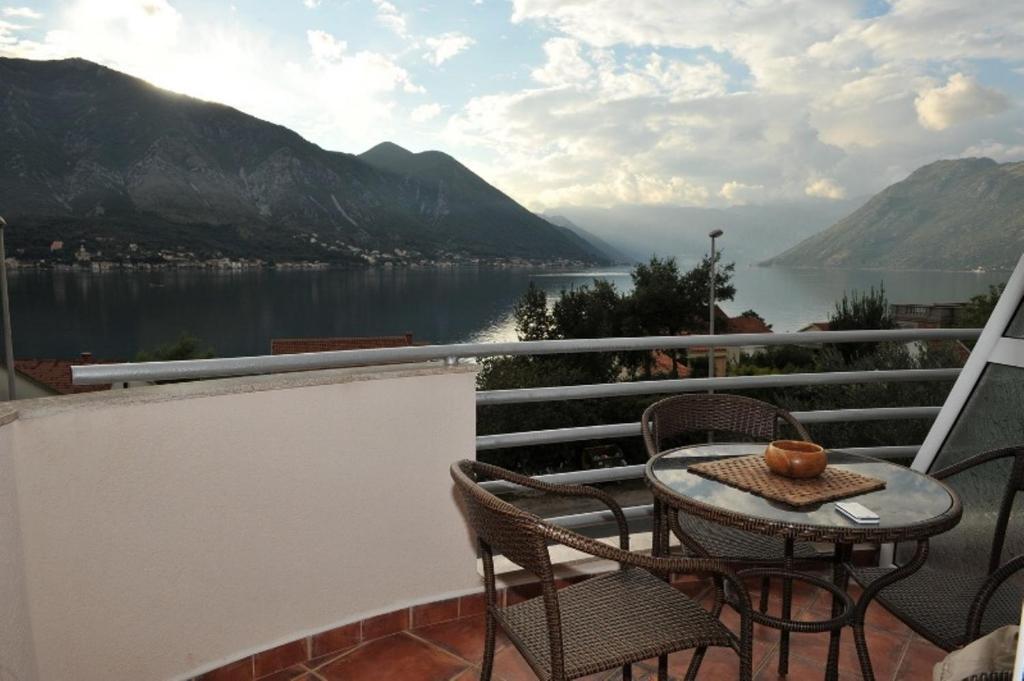 Apartments Ivardic Kotor Cameră foto
